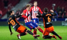 开云体育视频直播-包含瓦伦西亚主教练调整阵容，力争连胜的词条