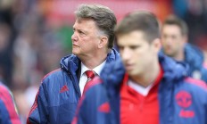 开云体育下载-斯旺西城中场组织稳健，控制比赛局面的简单介绍