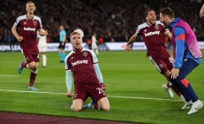 开云APP-狼队绝处逢生，重回保级前列