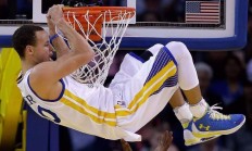 开云体育登录-赛道与球场，F1街道赛焦点战与老鹰翻盘雷霆的双重奏