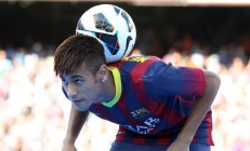 开云体育直播-阿尔瓦雷斯，攻防转换的艺术大师，毕尔巴鄂绝杀贝蒂斯背后的战术密码