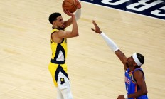 开云体育APP下载-雷霆击败爵士，保罗绝杀弥补失误的简单介绍