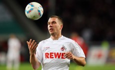 开云体育app-太阳对阵火箭，米切尔持续制造杀伤，如何成为比赛胜负手？