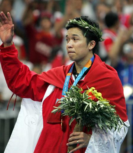 包含印度羽毛球队力克日本羽毛球队，陶菲克三分雨点燃全场的词条