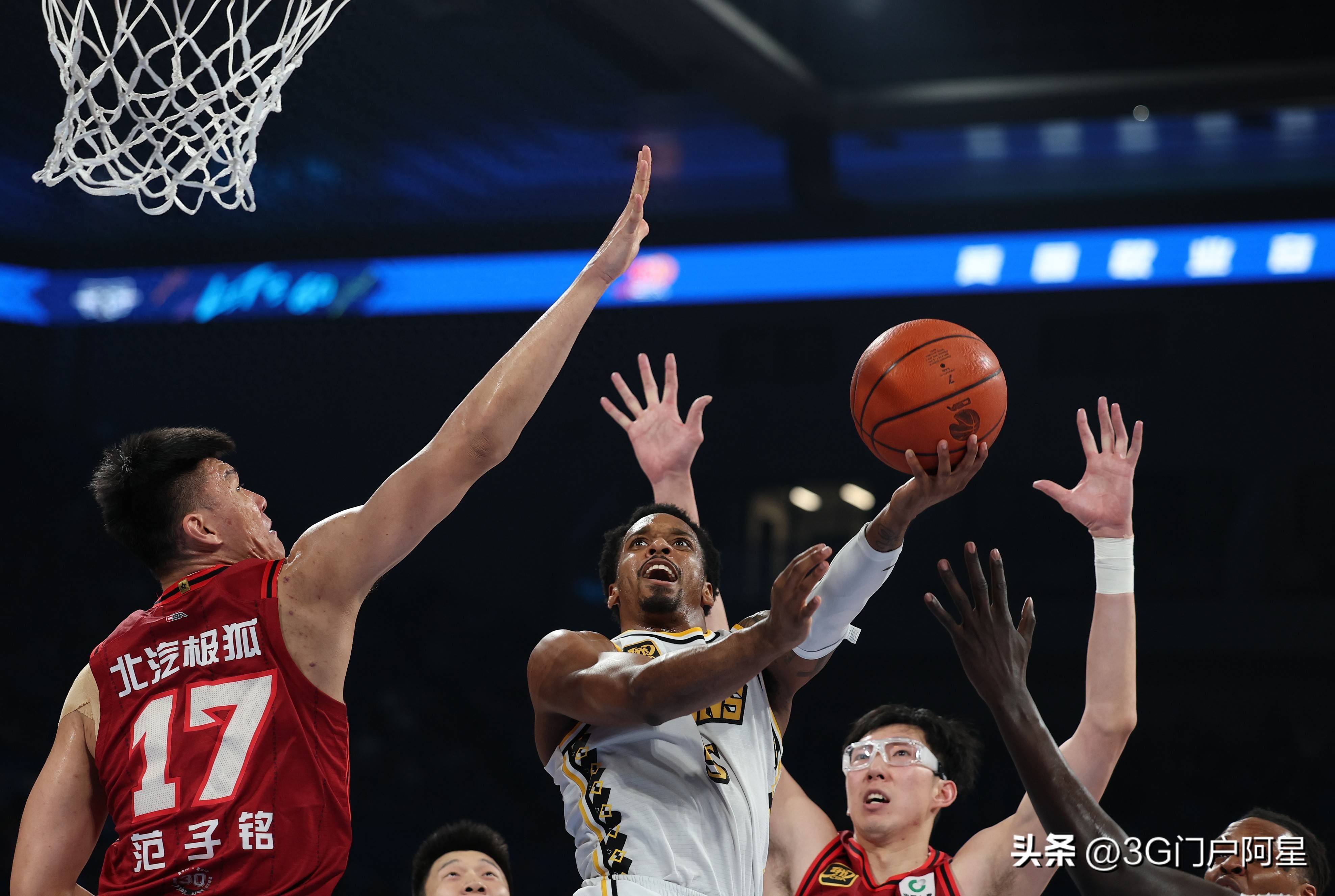 关于京粤大战：广东队擒下北京队晋级总决赛的信息