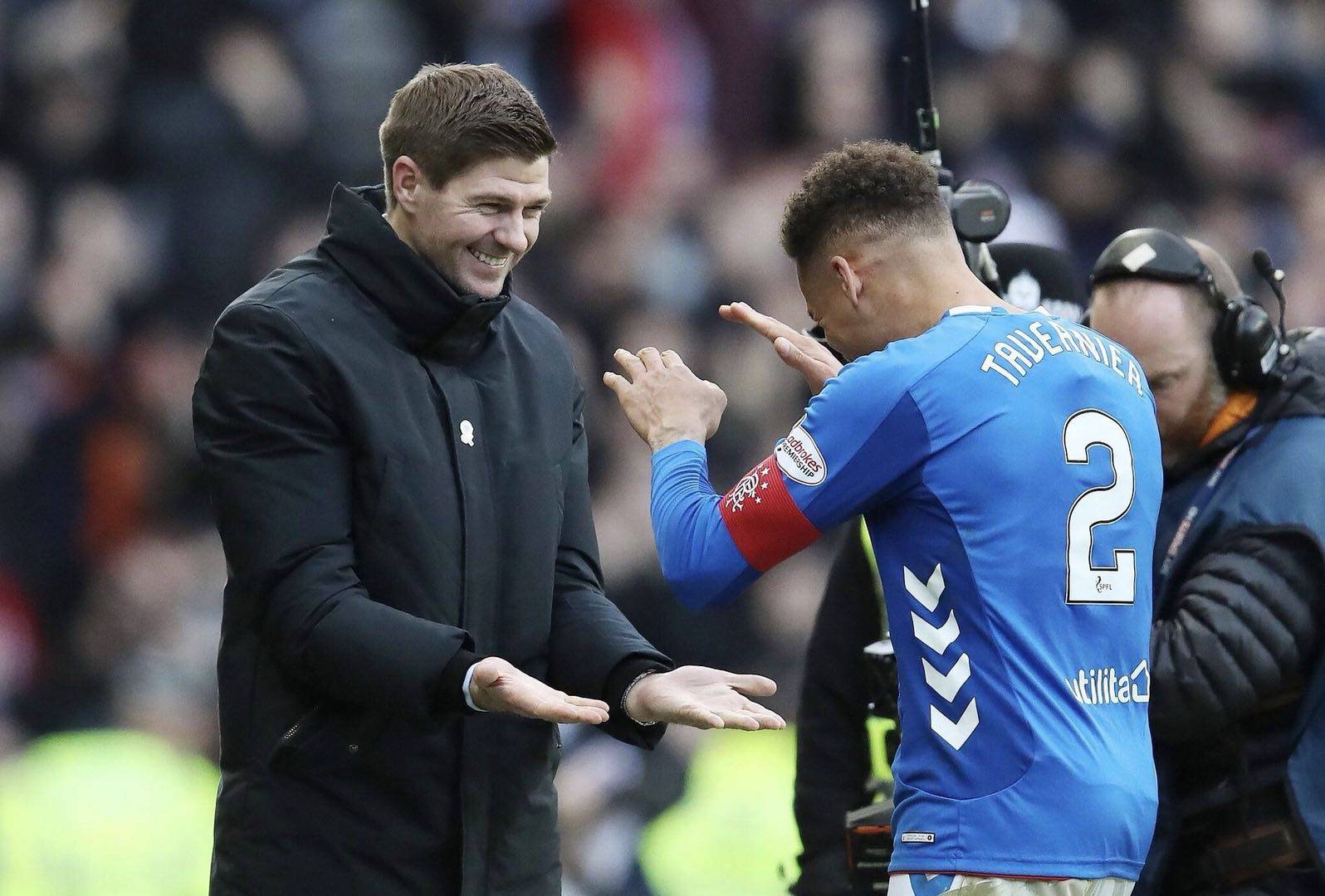 包含摩纳哥防守不力，遭淘汰出局的词条