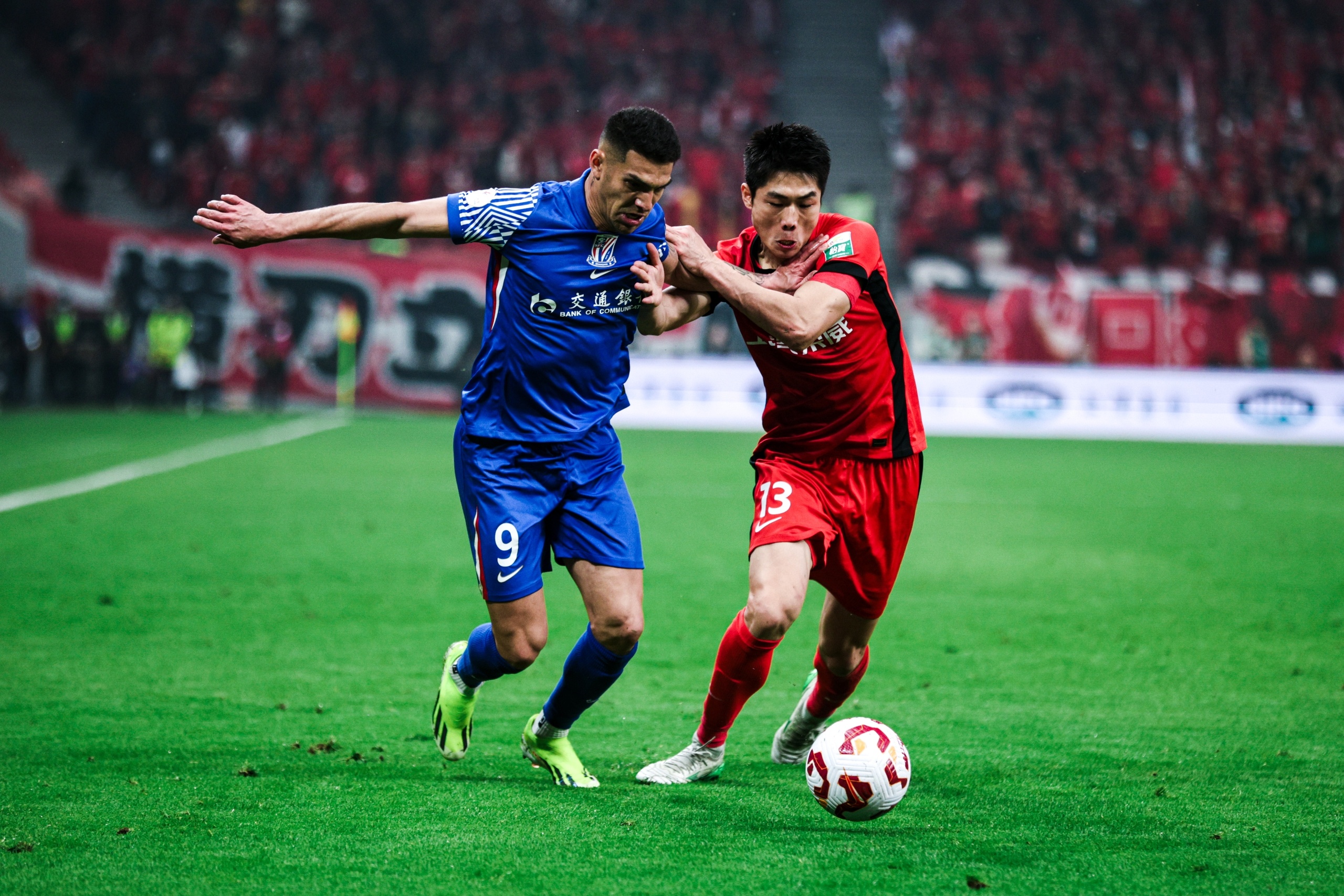 关于申花客场战平，发挥不稳定引发困扰的信息