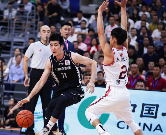 包含陕西队豪取三连胜,全面占据优势的词条 包含陕西队豪取三连胜,全面占据优势的词条