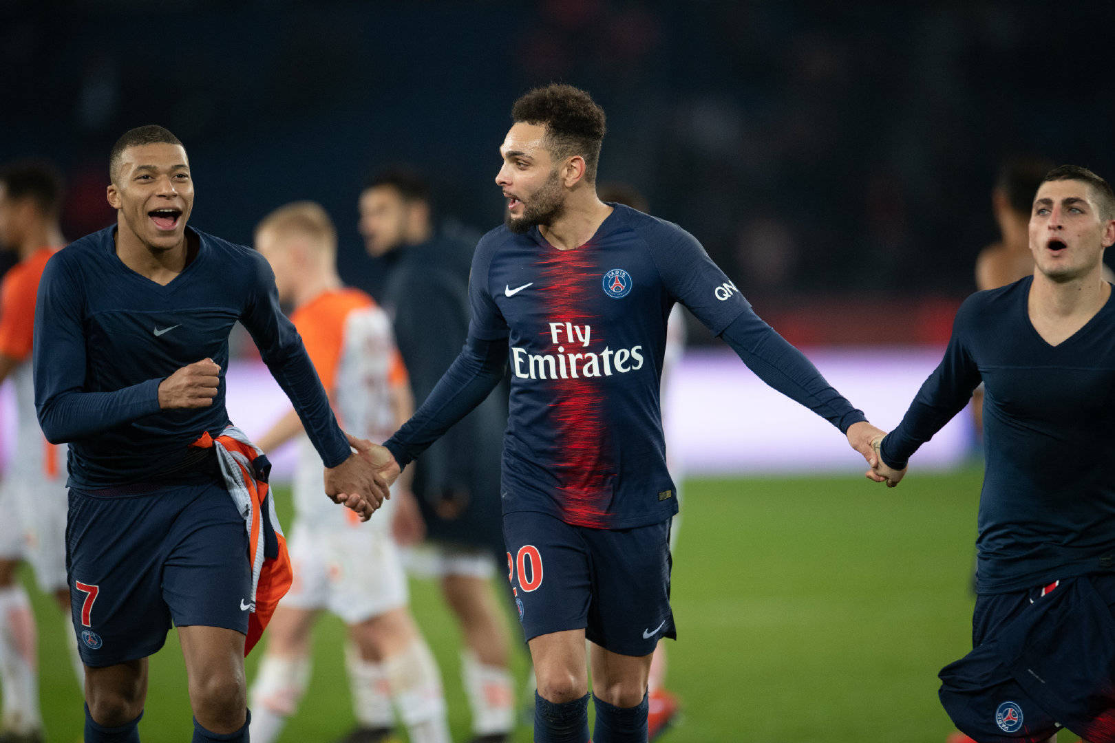 巴黎圣日耳曼球队备战欧冠比赛的简单介绍 巴黎圣日耳曼球队备战欧冠比赛的简单介绍