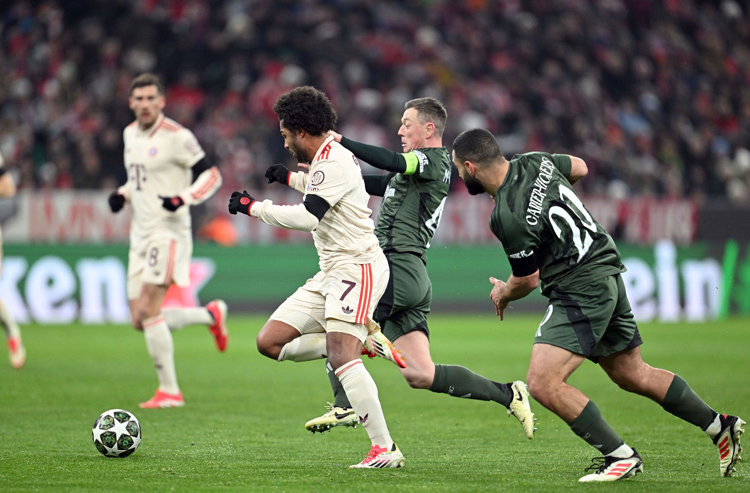 关于尤文横扫罗马，阿尔瓦雷斯带队取胜的信息